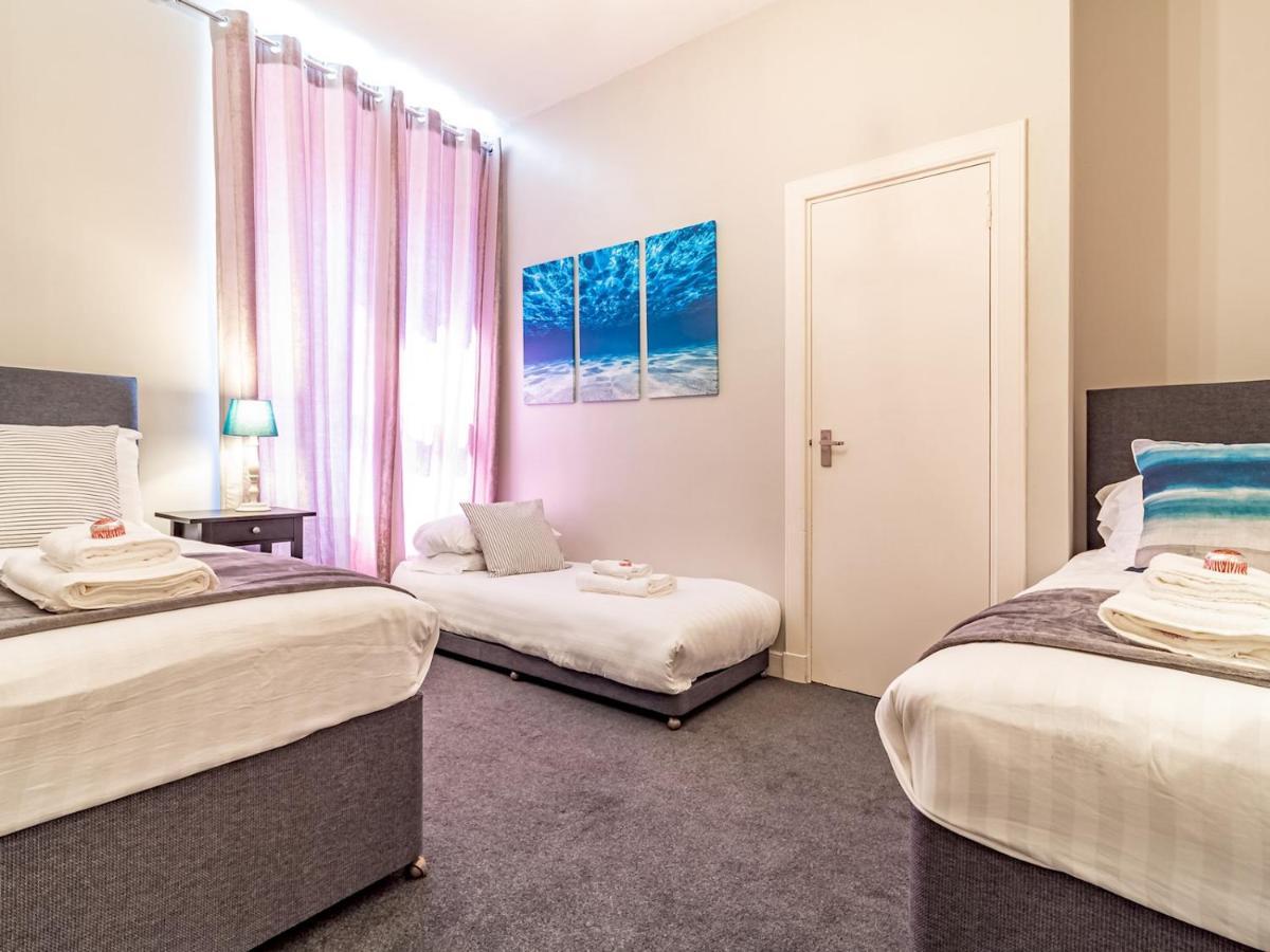 Pass The Keys Spacious And Homely Flat On The Royal Mile Apartment EDI