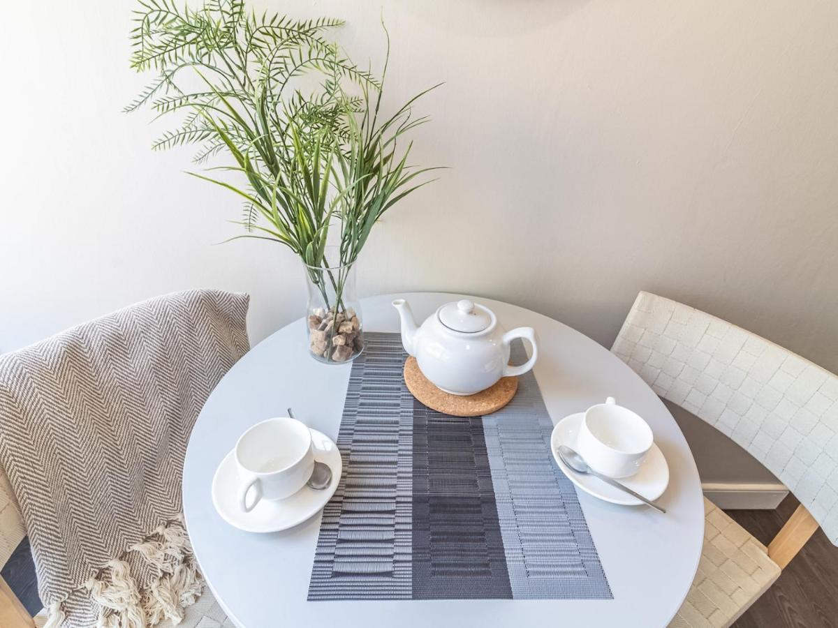 Apartment Pass The Keys Spacious And Homely Flat On The Royal Mile EDI