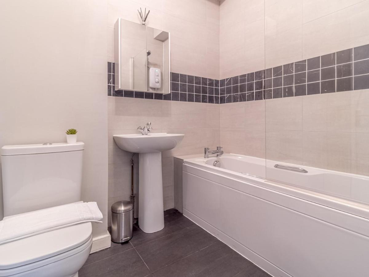 Apartment Pass The Keys Spacious And Homely Flat On The Royal Mile EDI