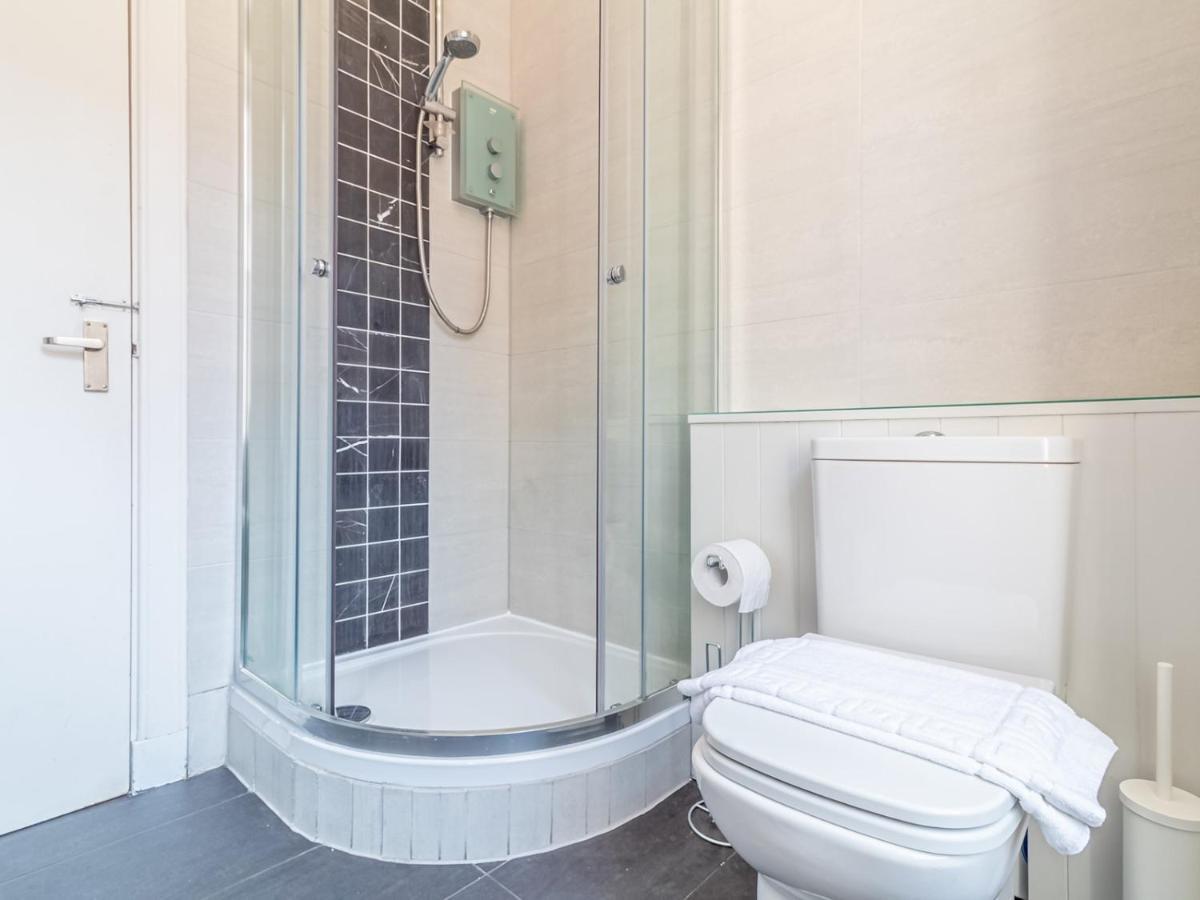 Apartment Pass The Keys Spacious And Homely Flat On The Royal Mile EDI